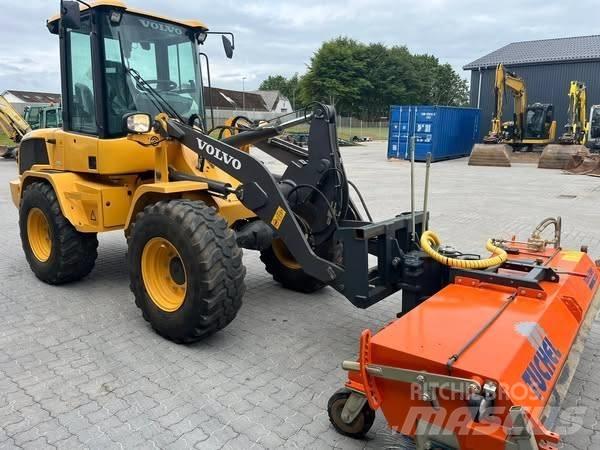 Volvo L 30 G Колесни товарачи