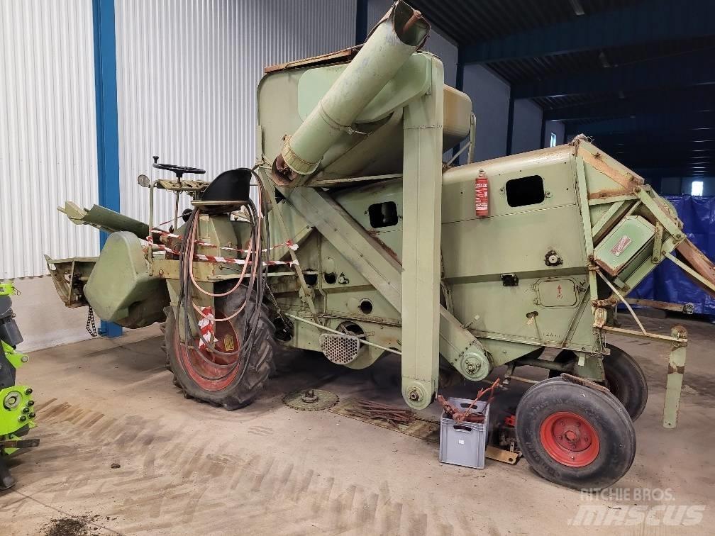 CLAAS Columbus Комбайни