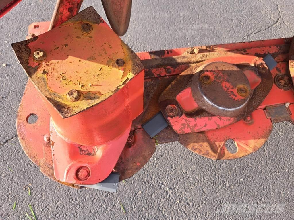 Kuhn GMD310FF Косачки
