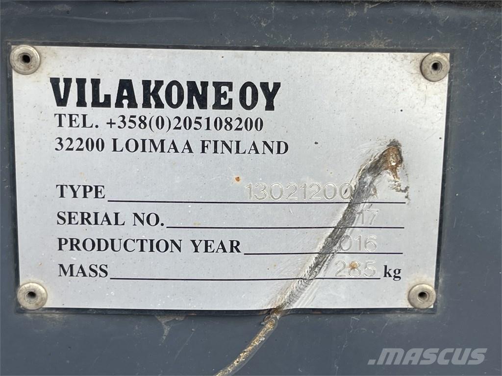  Vilakone Lumikauha Прикачно оборудване за компактен трактор