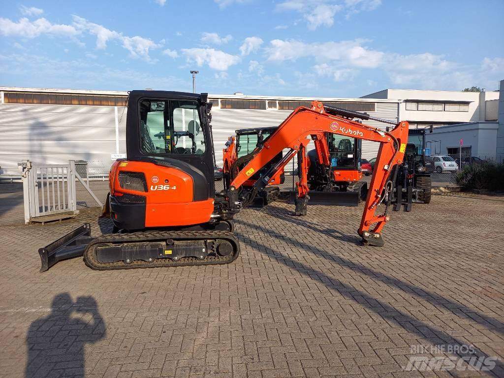 Kubota U36-4GL Мини екскаватори < 7 т