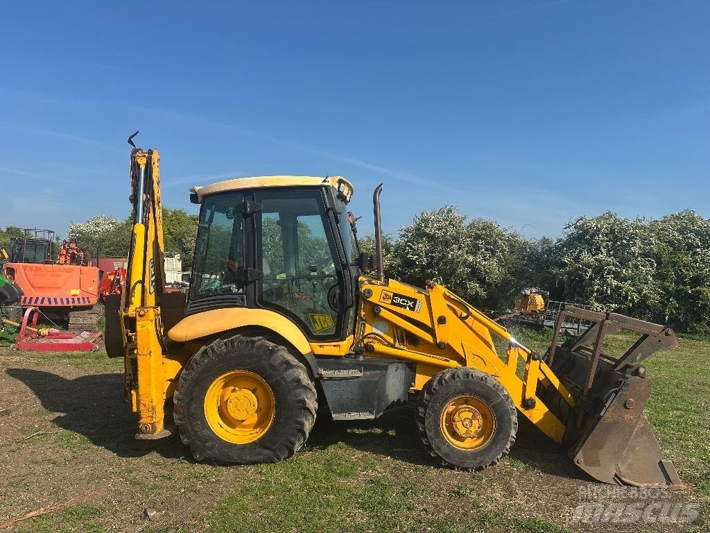 JCB 3 CX SM Товарач със заден ексватор