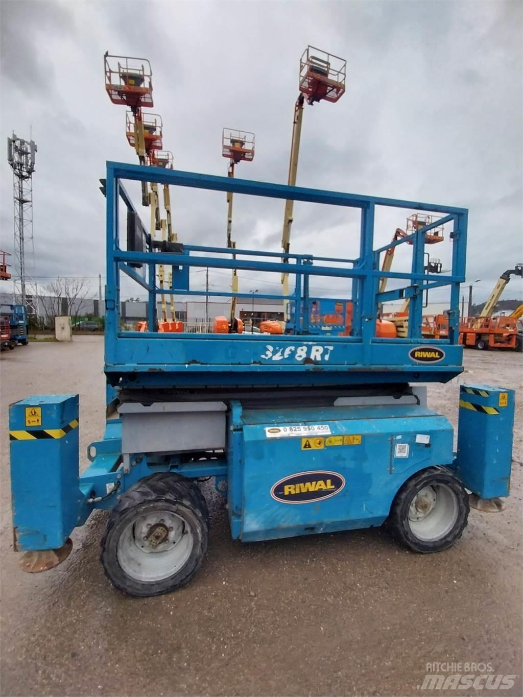 Genie GS3268RT Ножични работни платформи