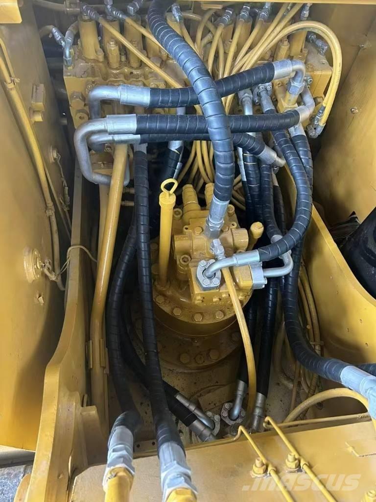CAT 320 D2 Верижен екскаватор