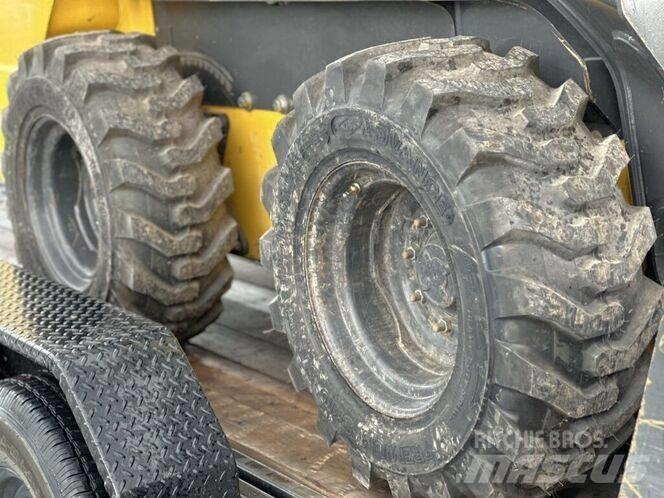 New Holland L 228 Мини товарачи
