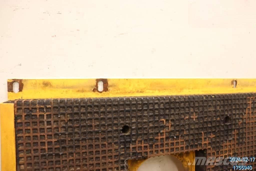 Ljungby L 12 Кабина