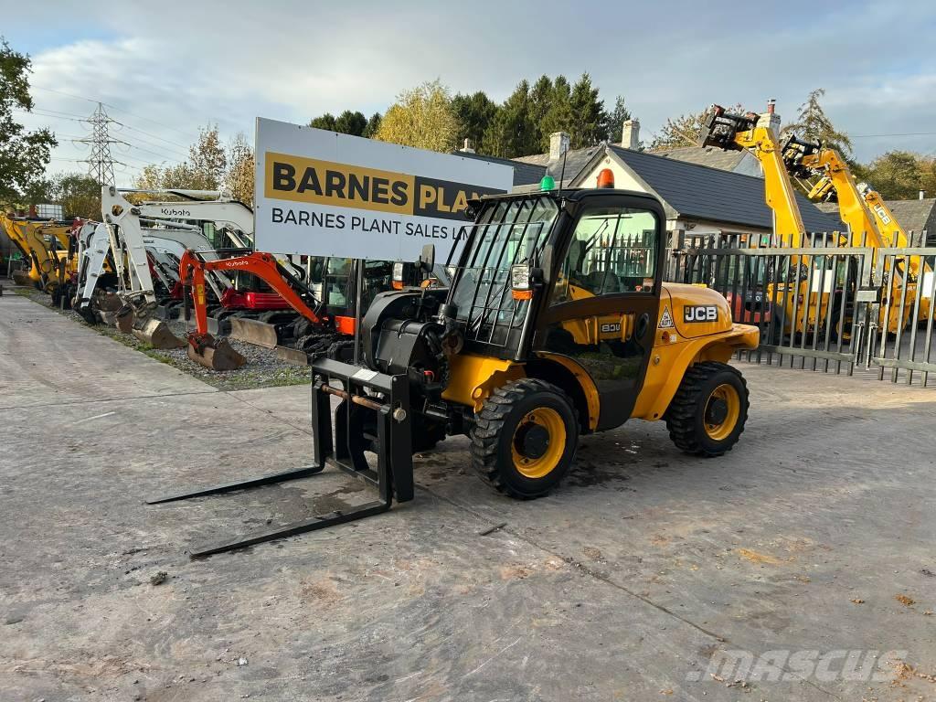 JCB 520-40 Телескопични товарачи