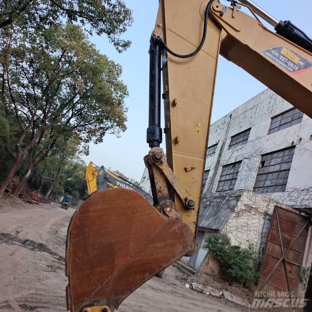CAT 330GC Верижен екскаватор
