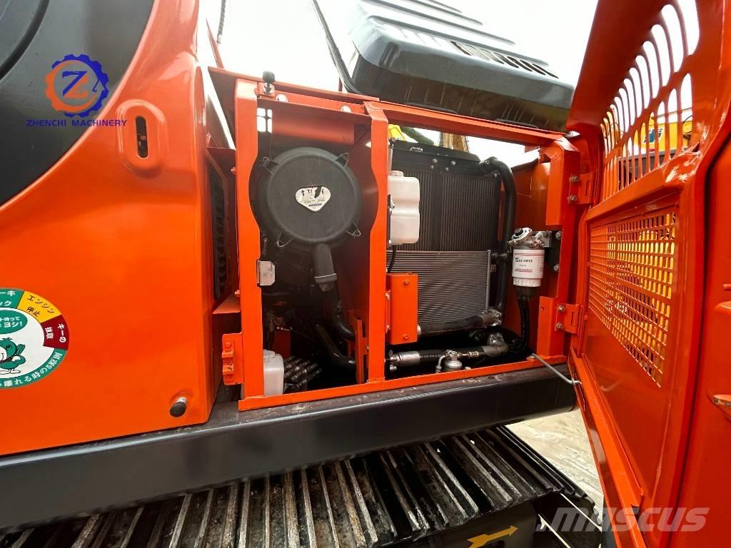 Doosan DX 150 Средни екскаватори 7т - 12т