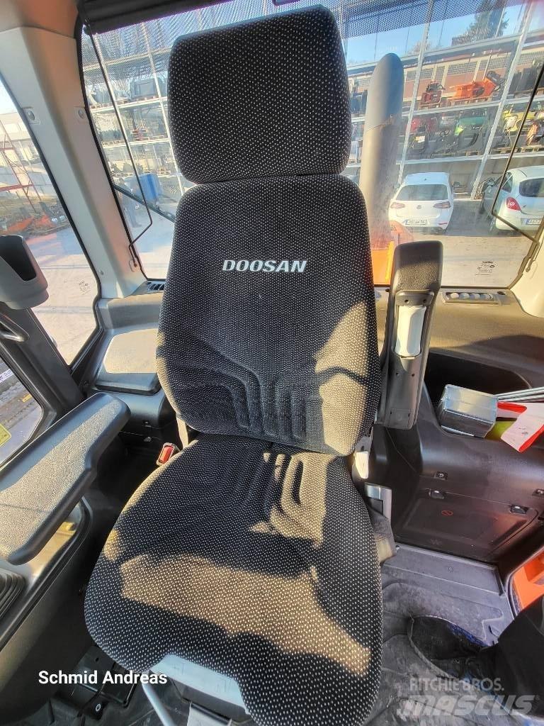 Doosan DL 200-5 Колесни товарачи