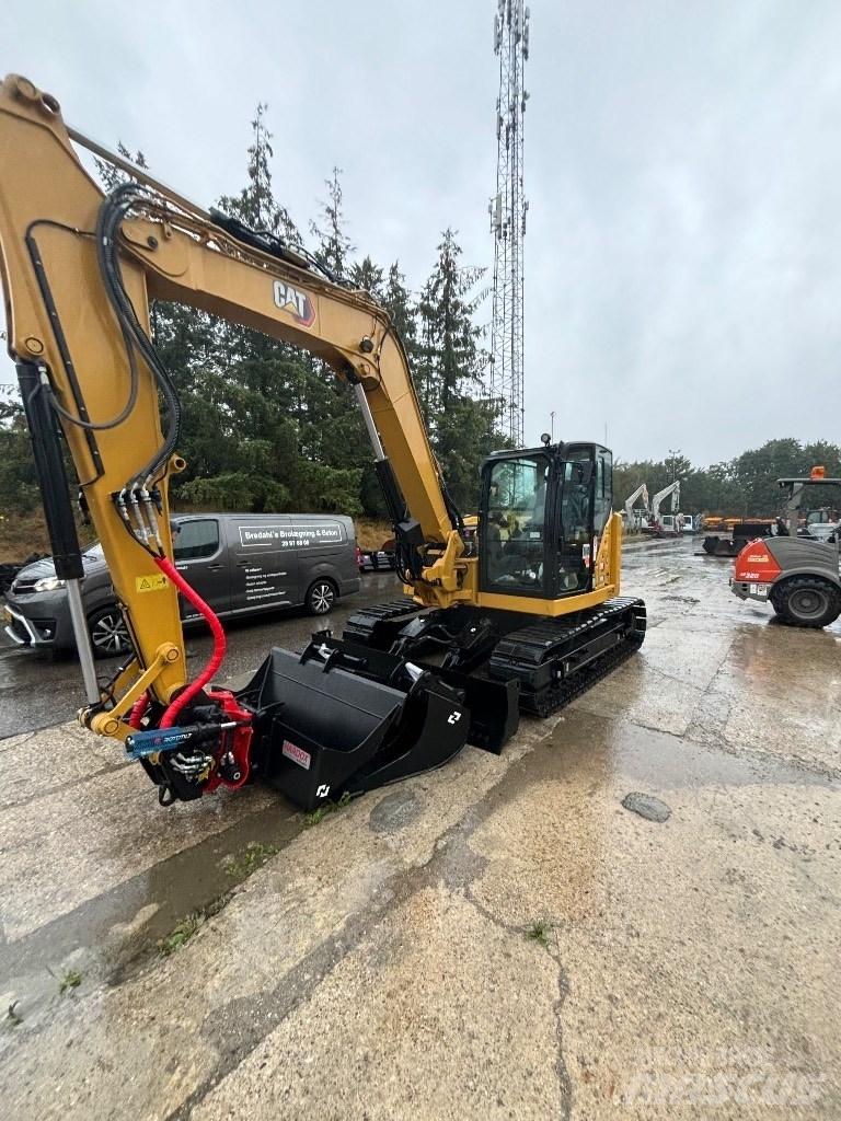 CAT 309 Средни екскаватори 7т - 12т