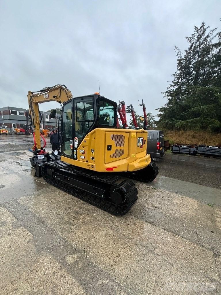 CAT 309 Средни екскаватори 7т - 12т