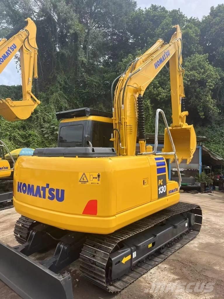 Komatsu PC 130-7 Средни екскаватори 7т - 12т