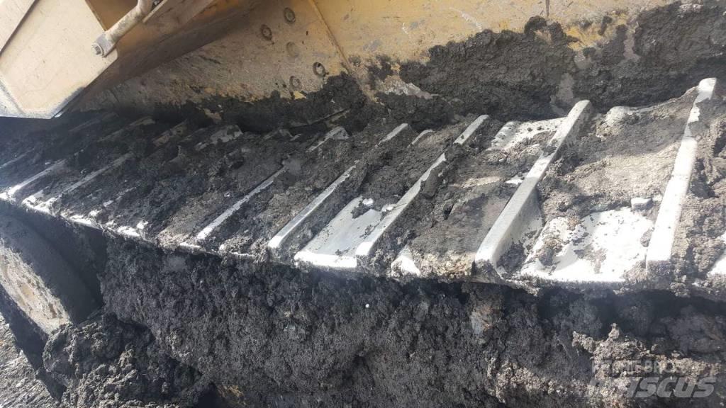 CAT D 9 R Верижни булдозери
