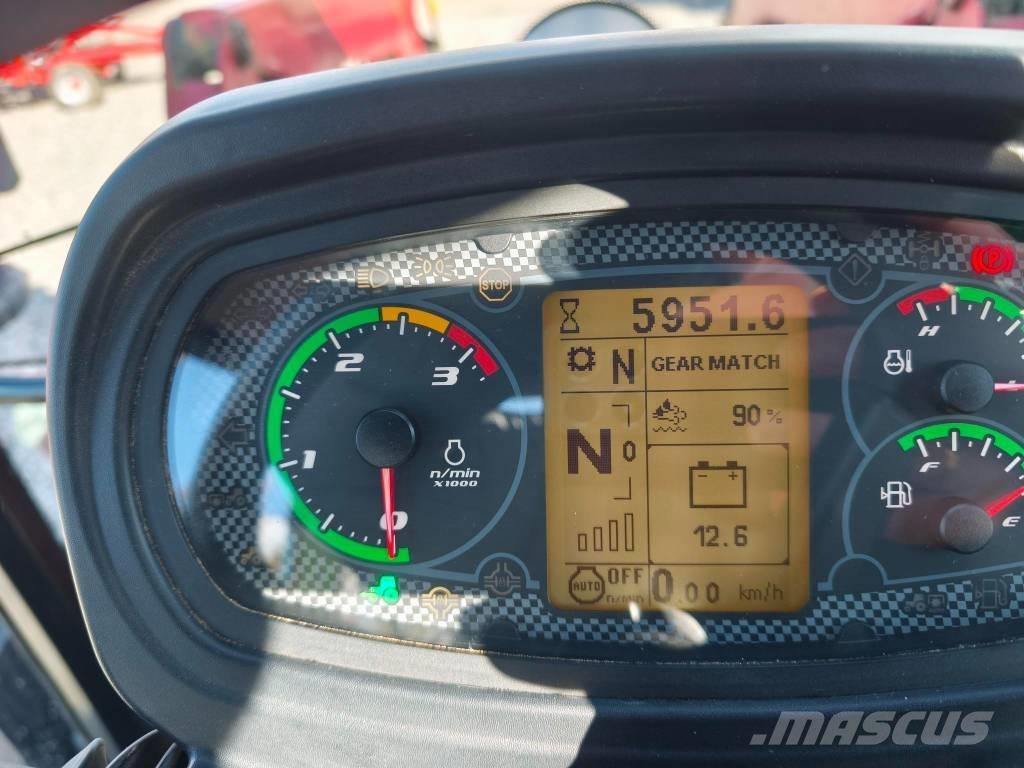 Case IH Luxxum 110 Трактори