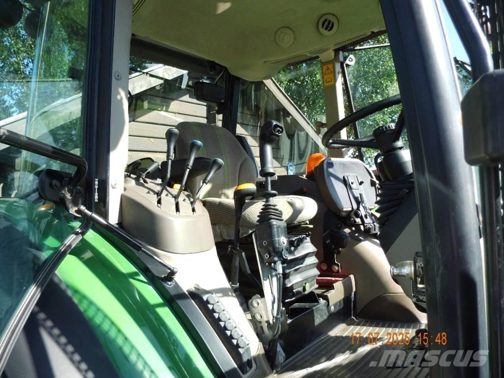John Deere 5100 M Трактори