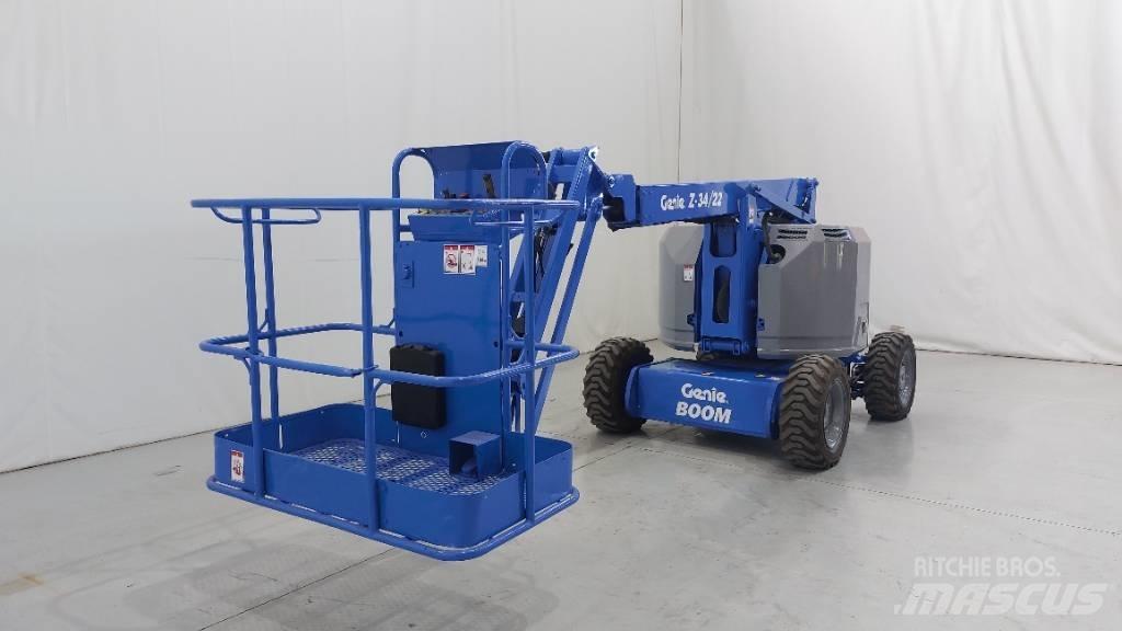 Genie Z 34/22 IC Съчленени стрелови подемници