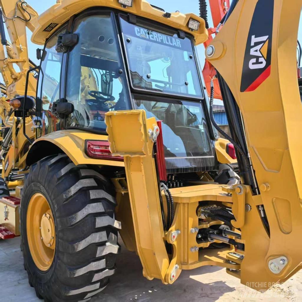 CAT 420 F Товарач със заден ексватор