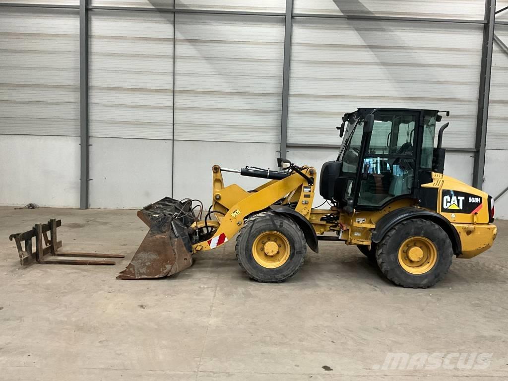 CAT 908 H Колесни товарачи
