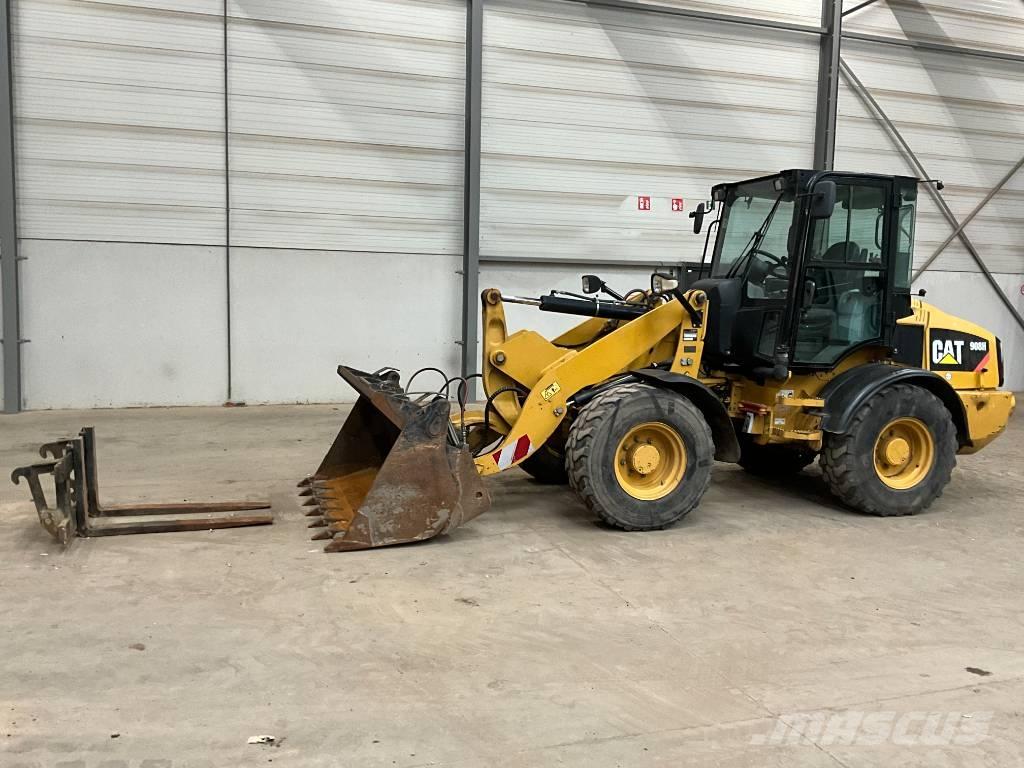 CAT 908 H Колесни товарачи