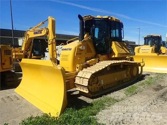 Komatsu D61EXi-24 Верижни булдозери
