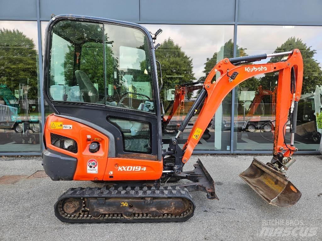Kubota KX 019-4 Мини екскаватори < 7 т