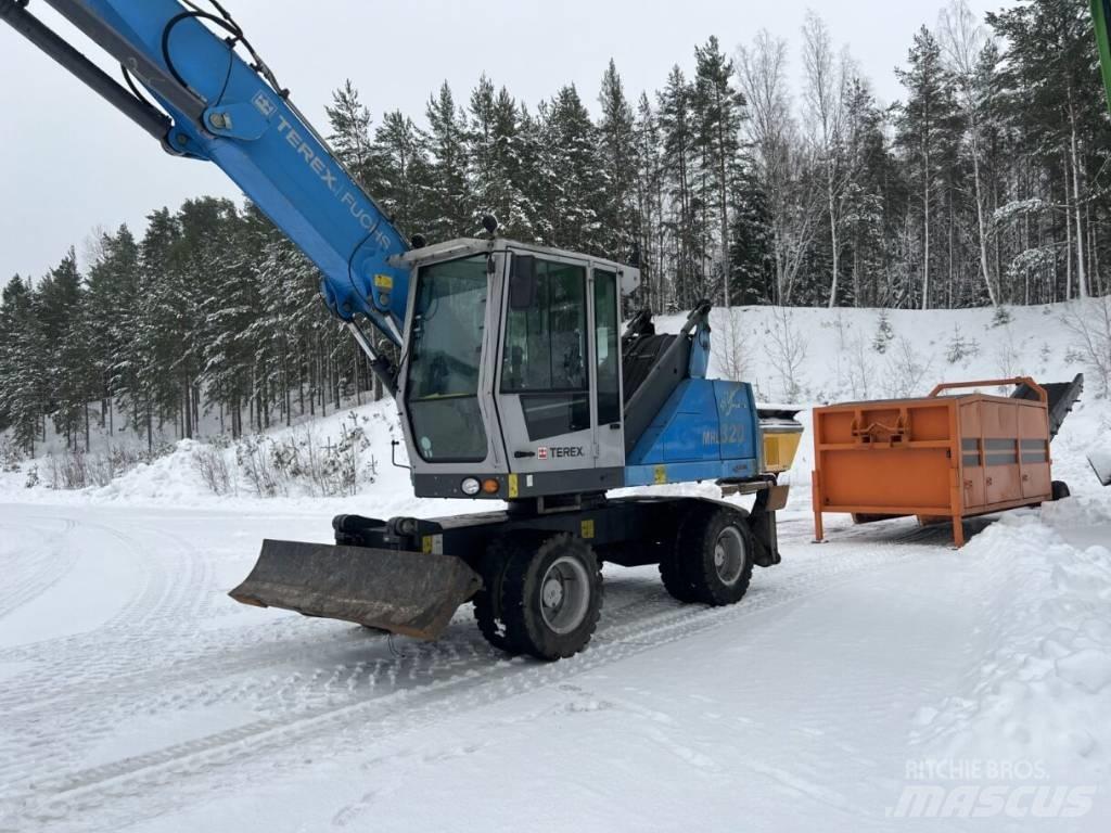 Fuchs MHL 320 Оператори на отпадъци/индустрия
