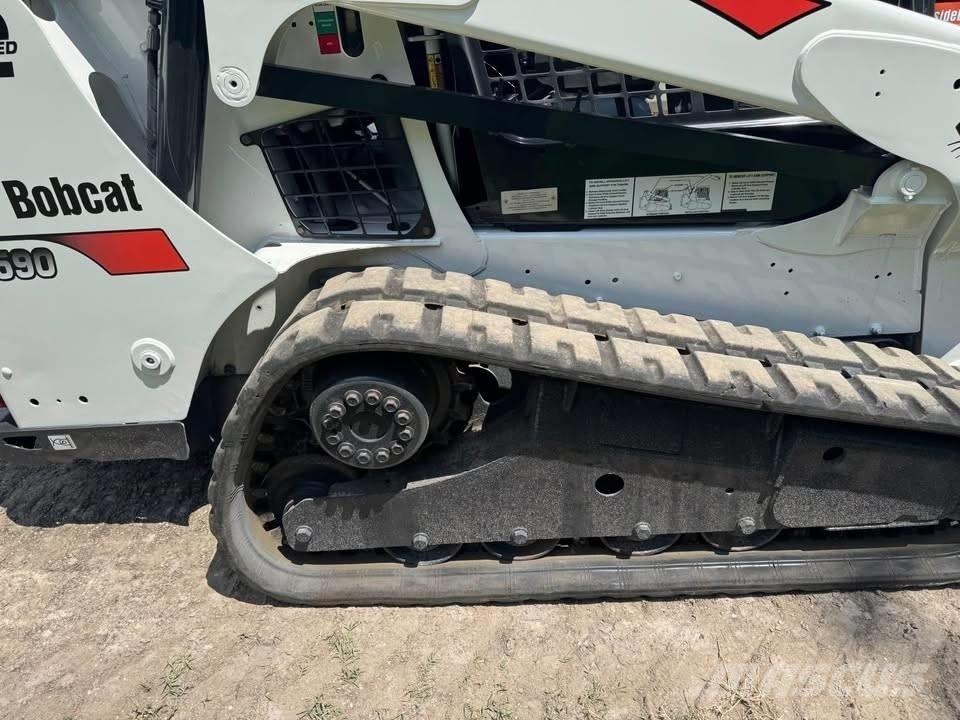 Bobcat T 590 Мини товарачи
