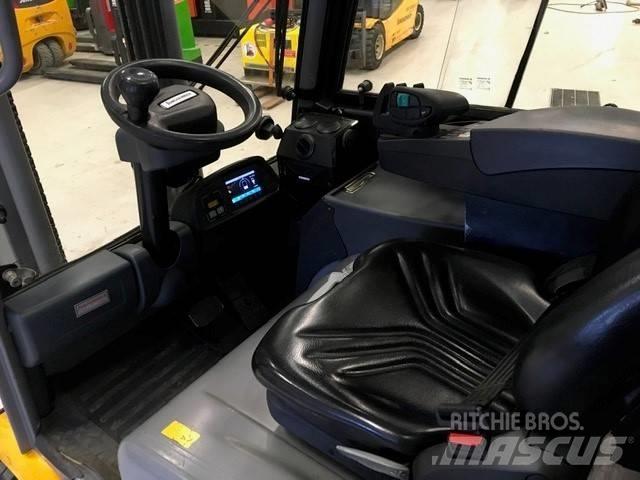 Jungheinrich EFG 320 Електрически вилични кари-повдигачи