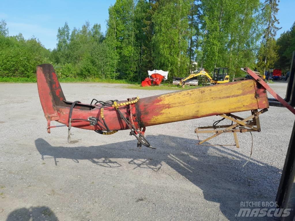 JF 1300 Друга техника за жънене на фураж
