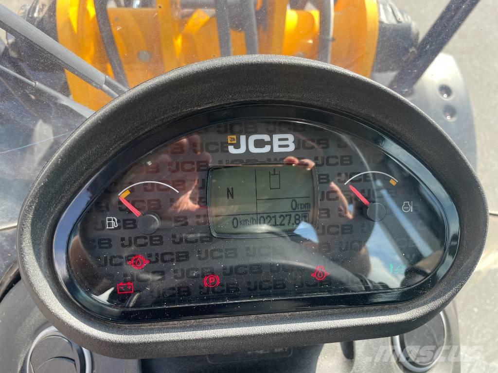 JCB 409 Колесни товарачи