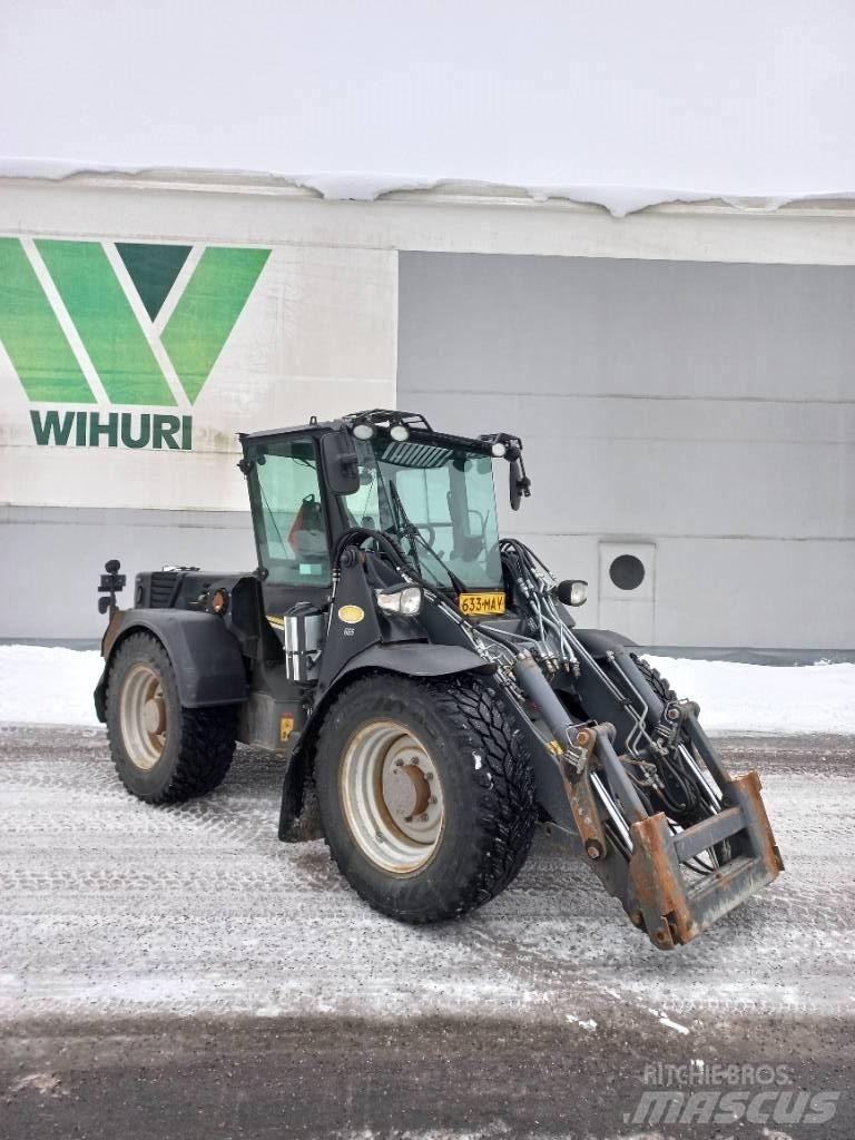 Wille 665 Компактни трактори