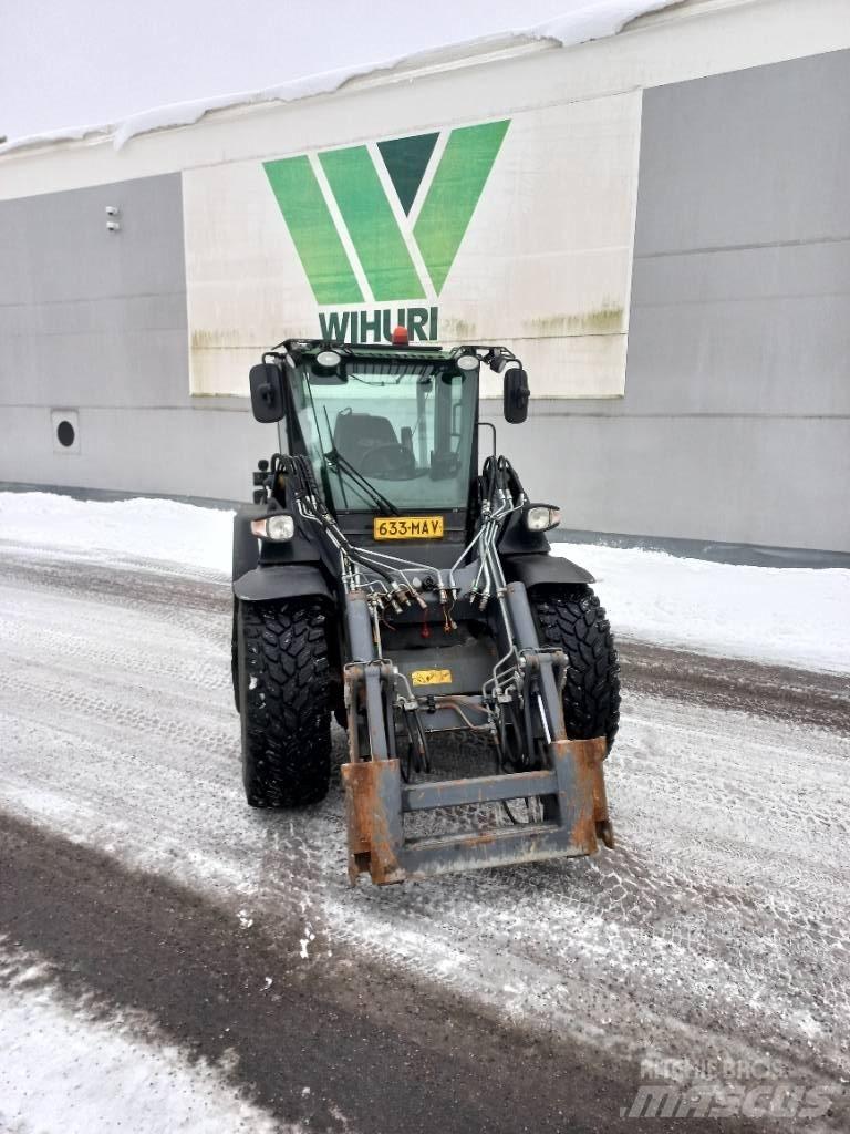 Wille 665 Компактни трактори