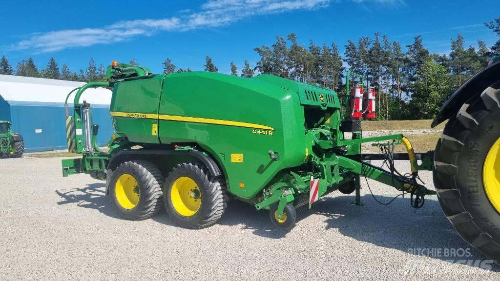 John Deere C441R Сламопреси за кръгли бали

