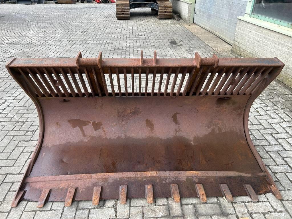 Volvo Puin Bak Пресяващи кофи

