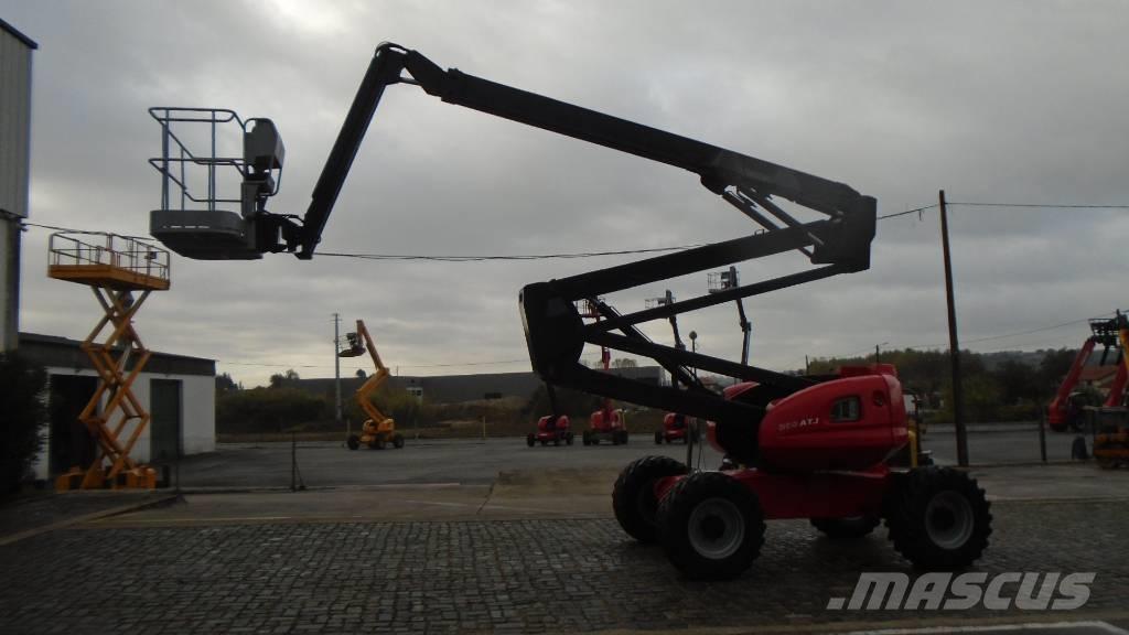 Manitou 200 ATJ Съчленени стрелови подемници