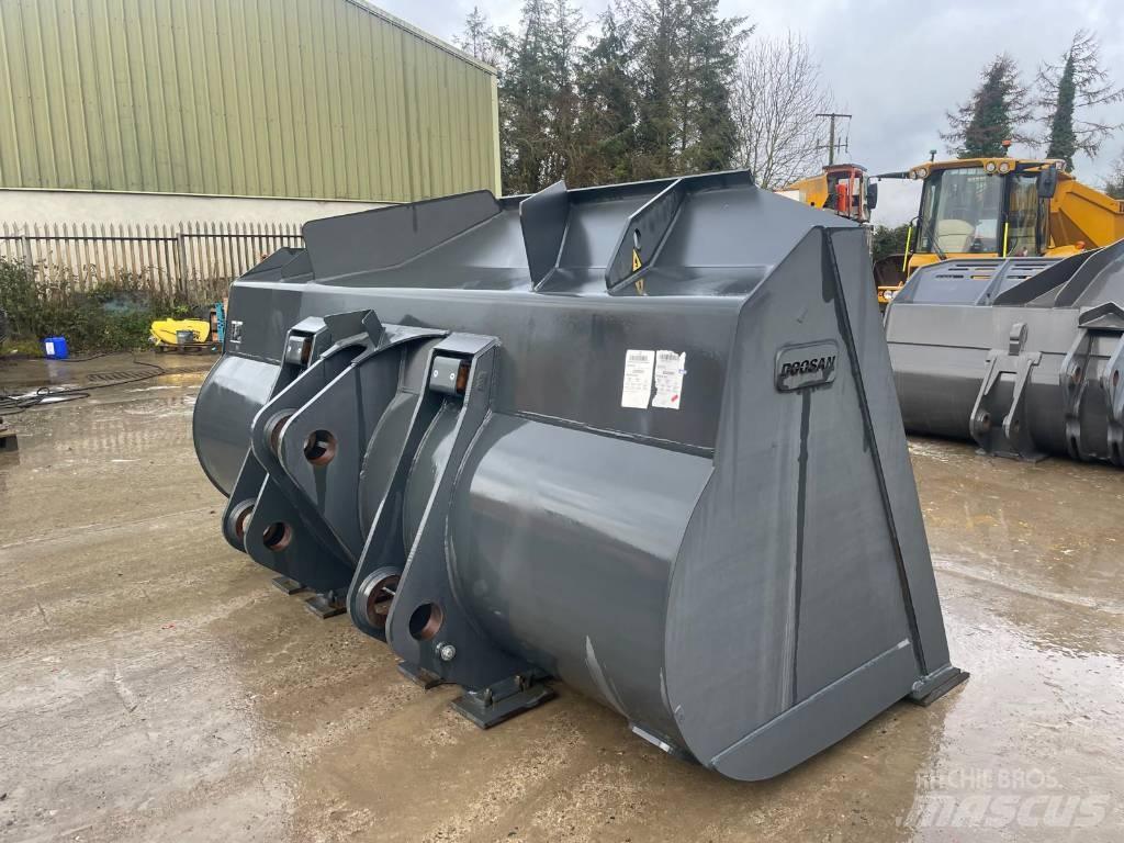 Doosan DL550 bucket Кофи