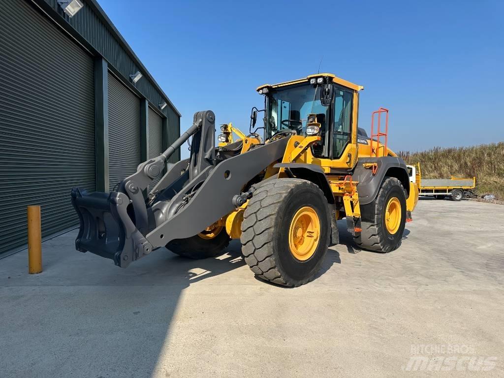 Volvo L 120 H Колесни товарачи