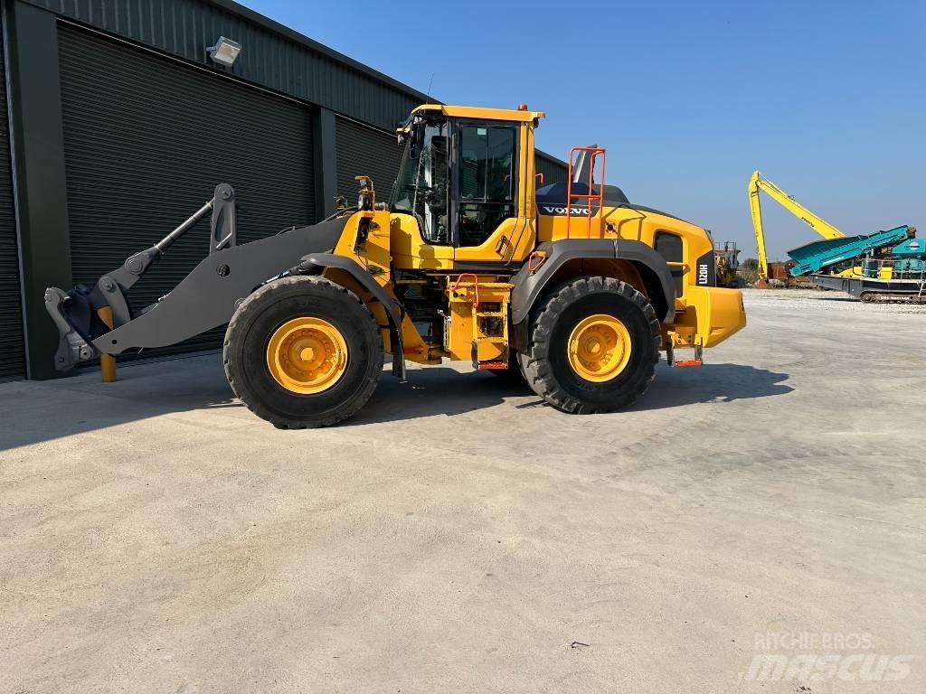 Volvo L 120 H Колесни товарачи