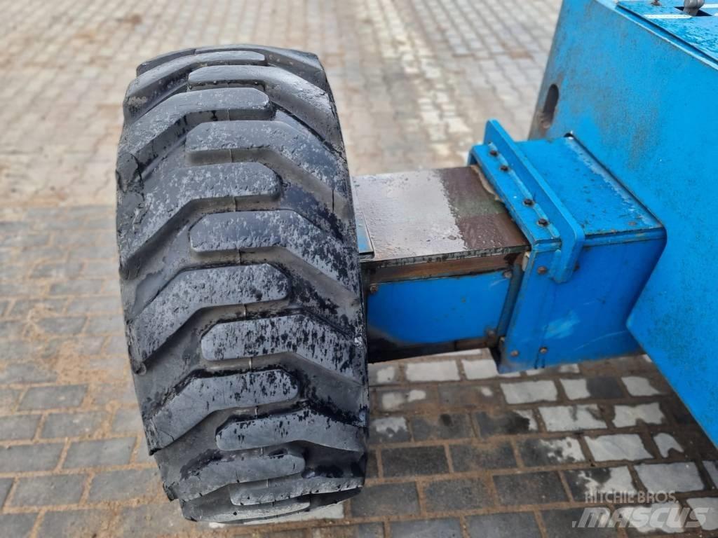 Genie S 85 4X4 Телескопични повдигачи
