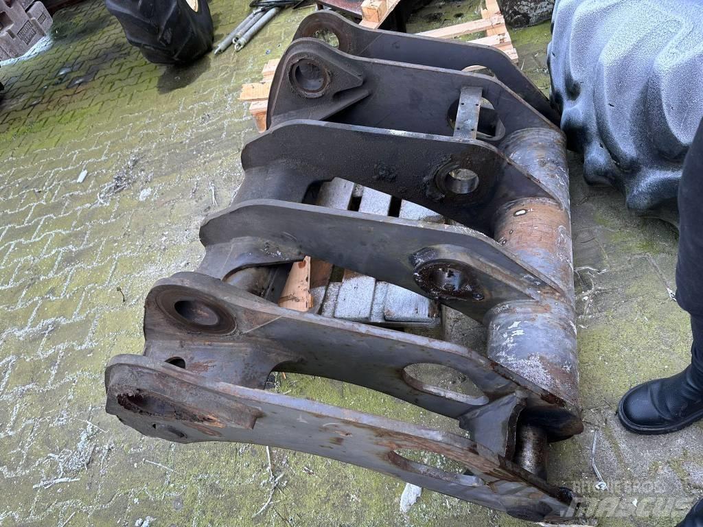 Volvo Quick coupler Бързи съединители