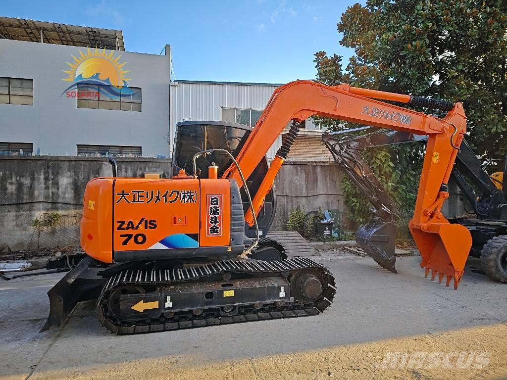 Hitachi ZX 70 Средни екскаватори 7т - 12т