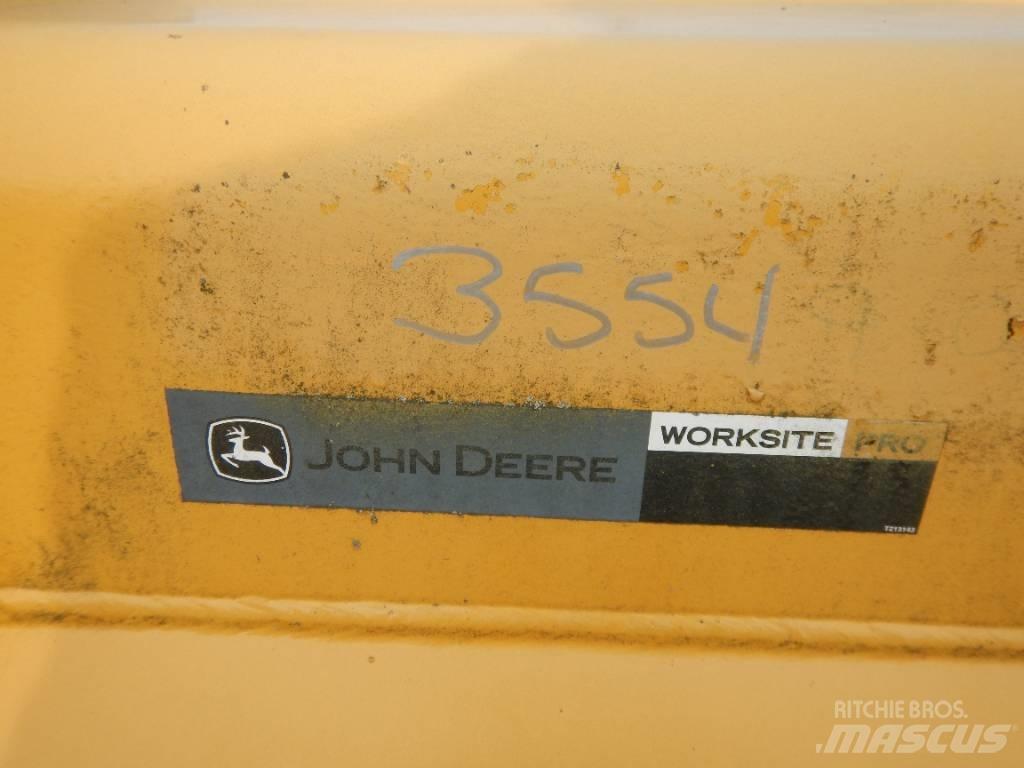 John Deere AT340424 Кофи