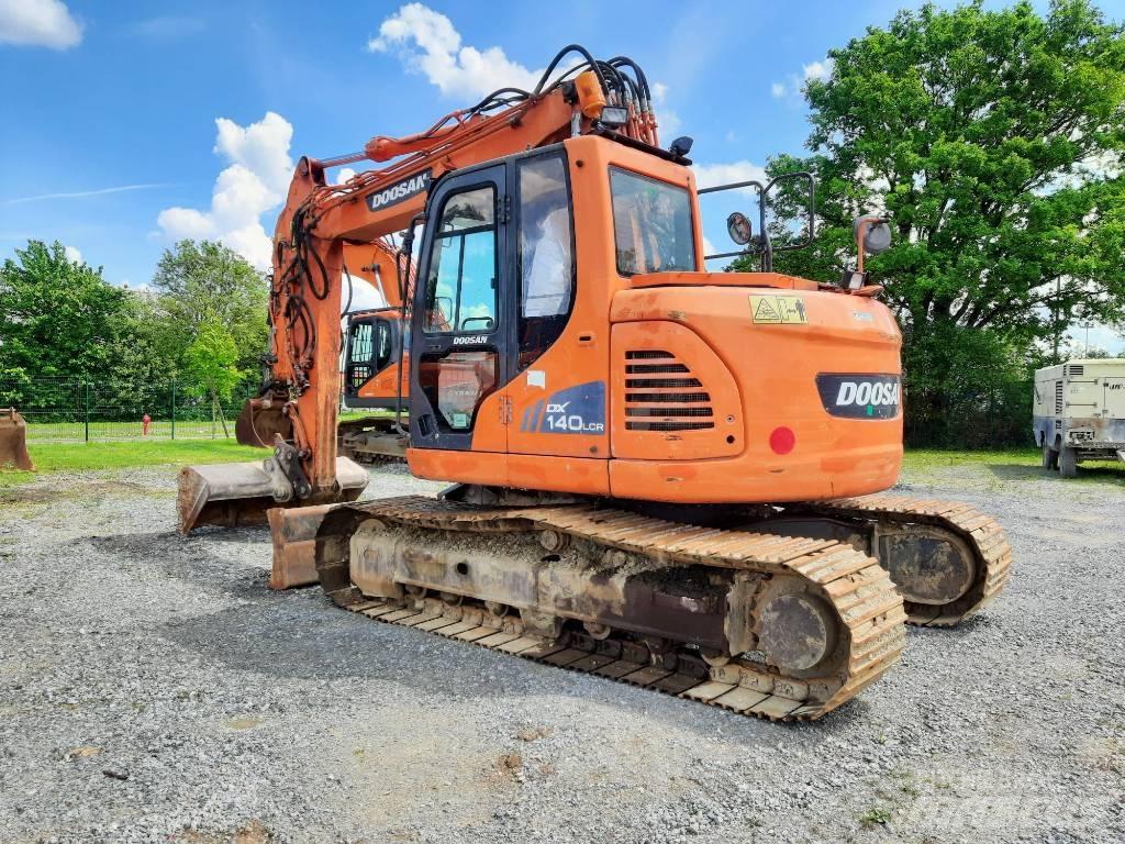 Doosan DX 140 LCR-3 Верижен екскаватор