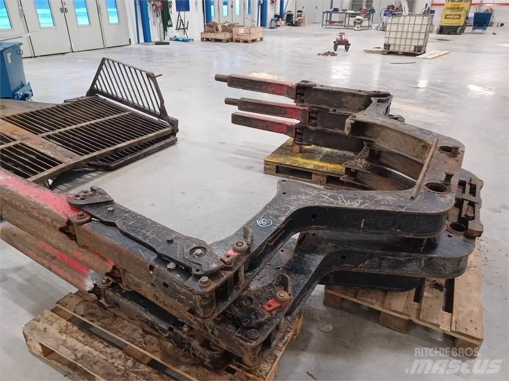 Komatsu 890.3 Други компоненти