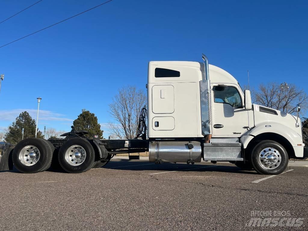 Kenworth T 880 Влекачи