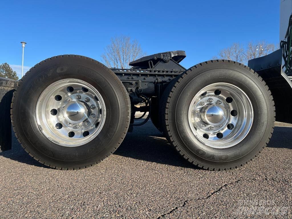 Kenworth T 880 Влекачи