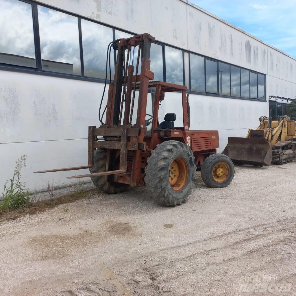 Manitou 4RM30G Дизелови камиони