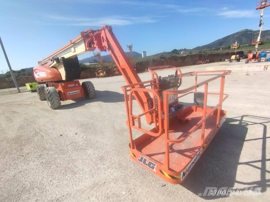 JLG 1250 AJP Съчленени стрелови подемници