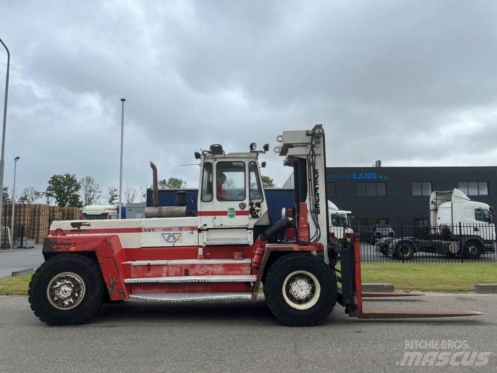 Svetruck 25 120 45 Дизелови камиони